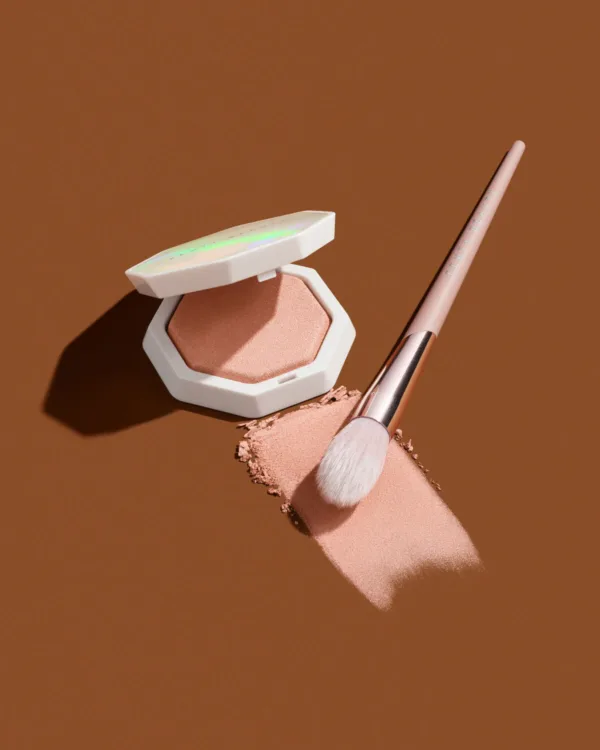 Demi’Glow Light-Diffusing Highlighter + Brush Bundle By Fenty Beauty